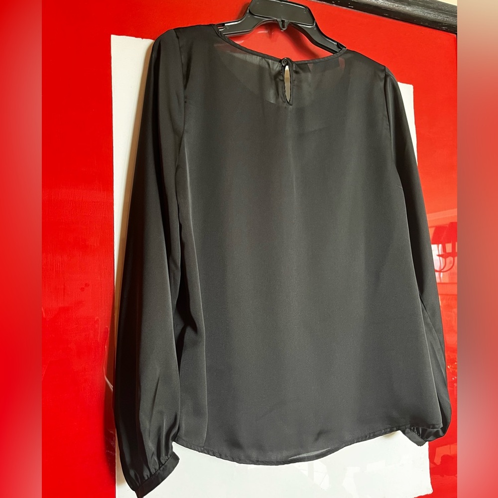 Metaphor black satin shine long sleeves blouse - Picture 2 of 10